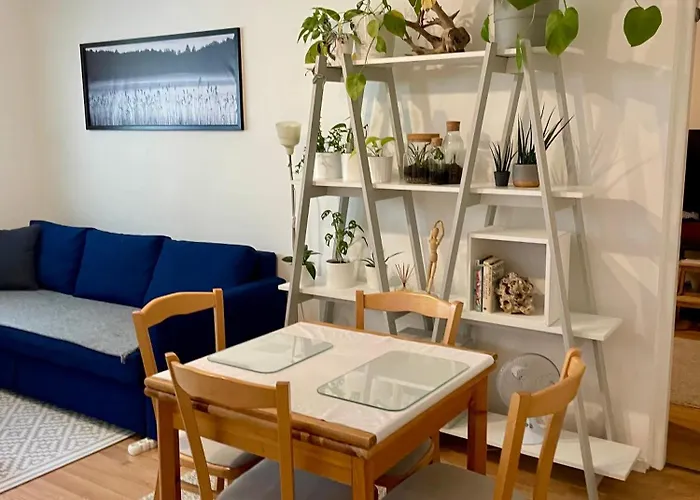 Cozy Self Check-in In Vibrant Ruzinov Area, Komarnicka 42, *