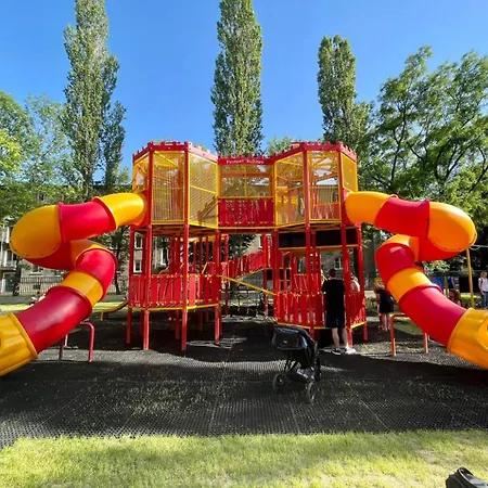 Cozy Self Check-in In Vibrant Ruzinov Area, Komarnicka 42, * Pressburg