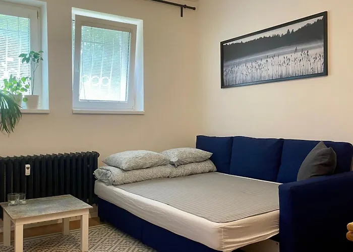 Cozy Self Check-in In Vibrant Ruzinov Area, Komarnicka 42, Apartment Pressburg